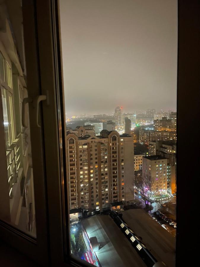 View Apartments, 22 Floor With 2 Rooms Kijev Kültér fotó